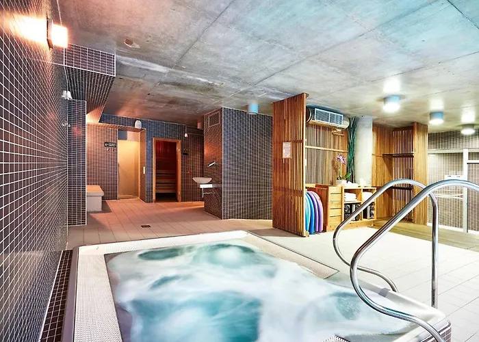 Апартаменты Vacationclub - Royal Tulip 208 *